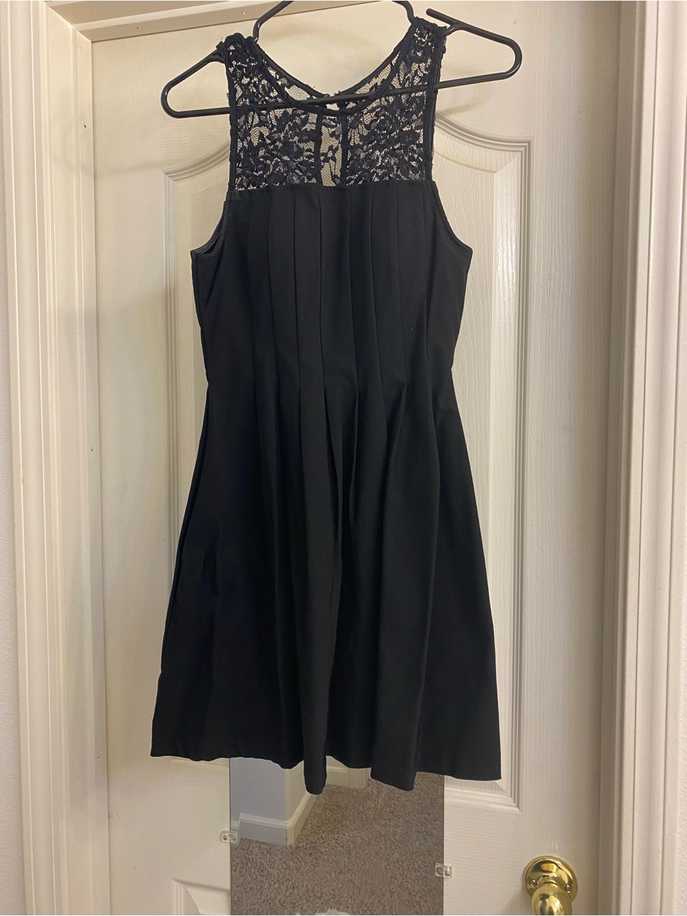 Black Lace Yoke Sleeveless Dress